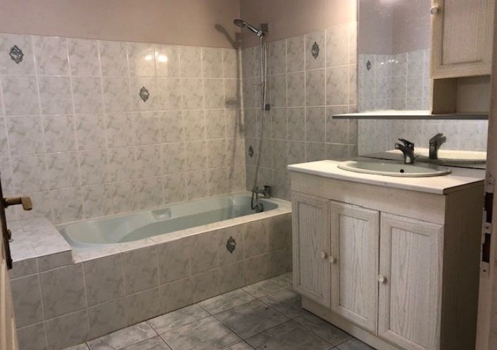 à vendre Maison Ambronay