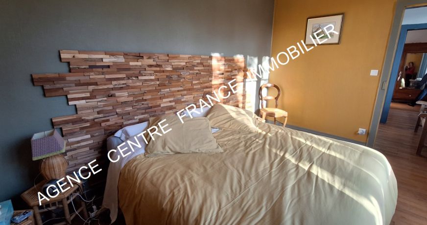 vente Propriété Farges En Septaine