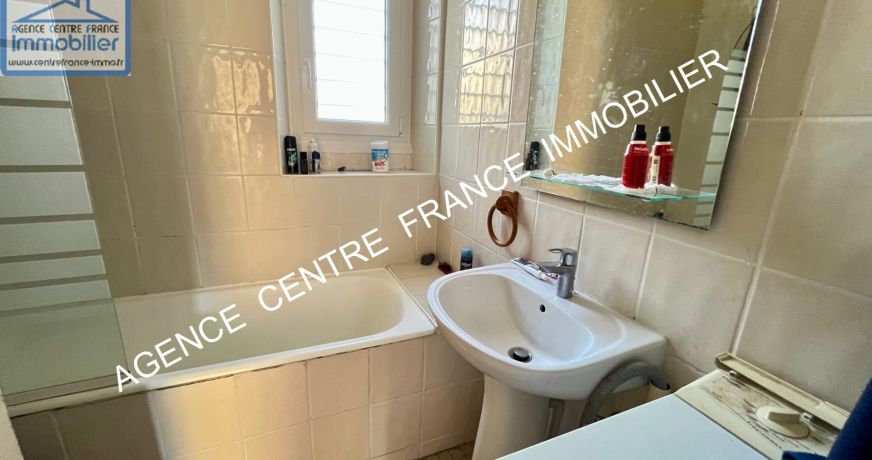 vente Ensemble immobilier Bourges