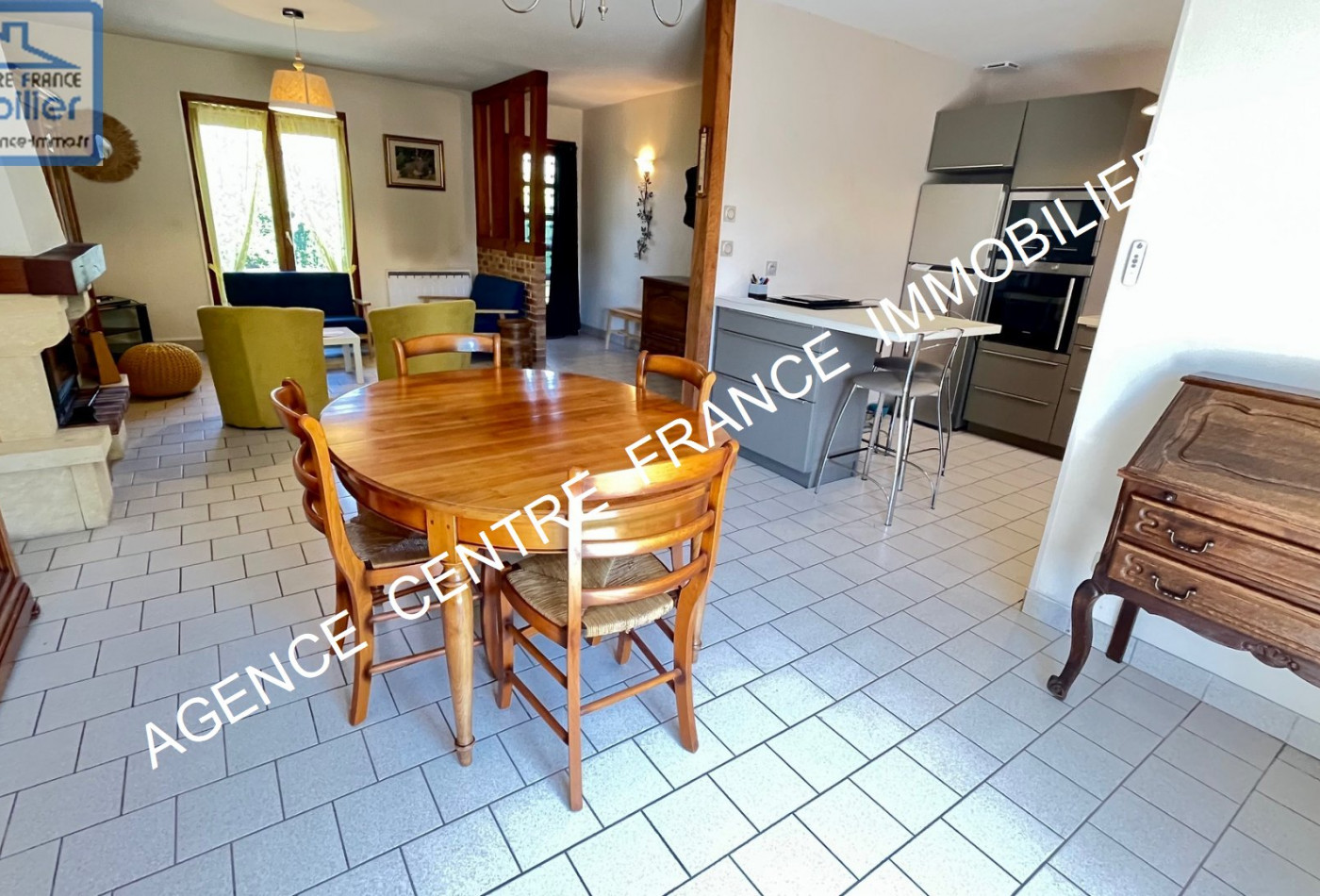 vente Maison La Chapelle Saint Ursin - Photo 2