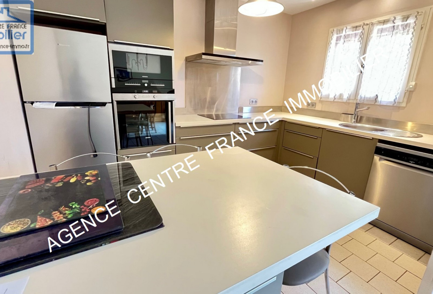 vente Maison La Chapelle Saint Ursin - Photo 3