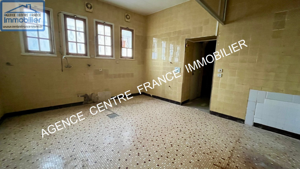 vente Immeuble mixte Dun Sur Auron - Photo 5