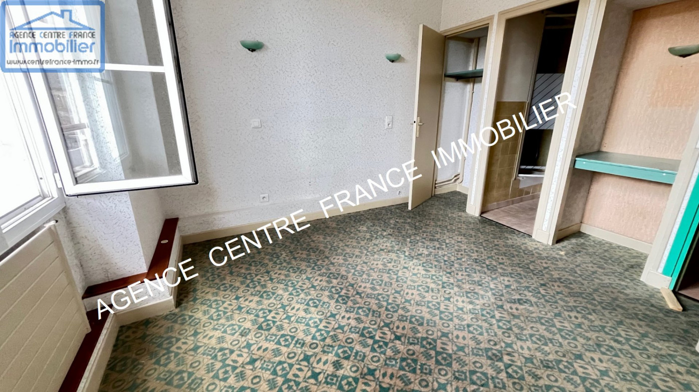 à vendre Immeuble mixte Dun Sur Auron - Photo 8