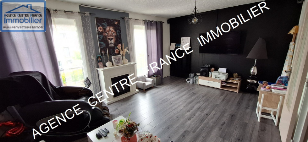 vente Maison Saint Germain Du Puy - Photo 3