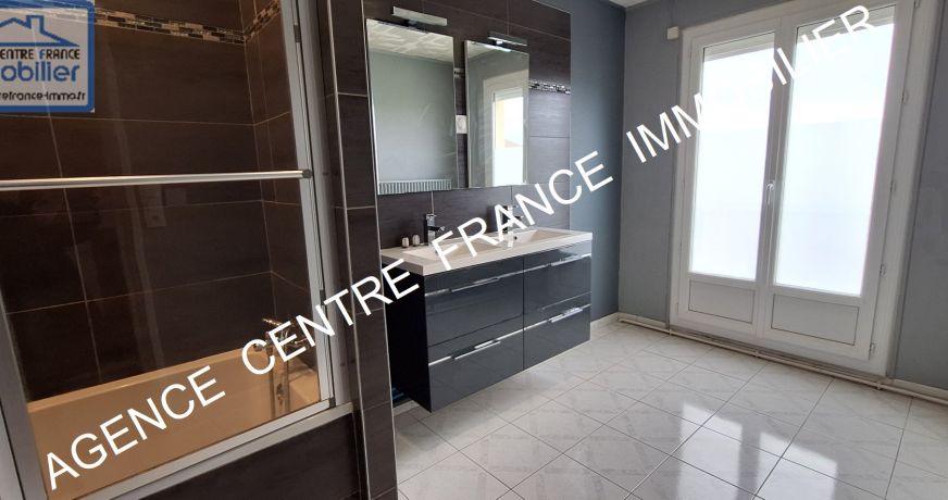 vente Maison Saint Germain Du Puy