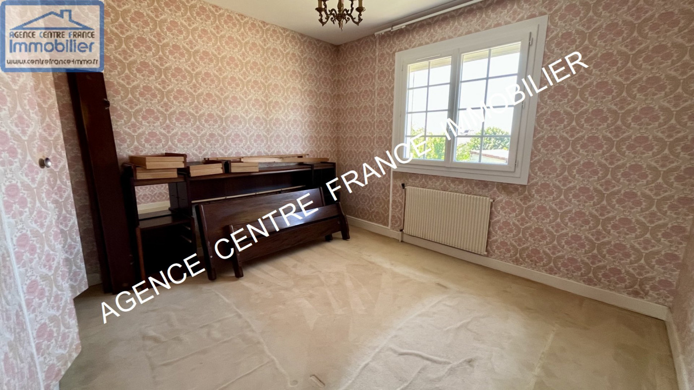 for sale Maison La Chapelle Saint Ursin - Photo 8