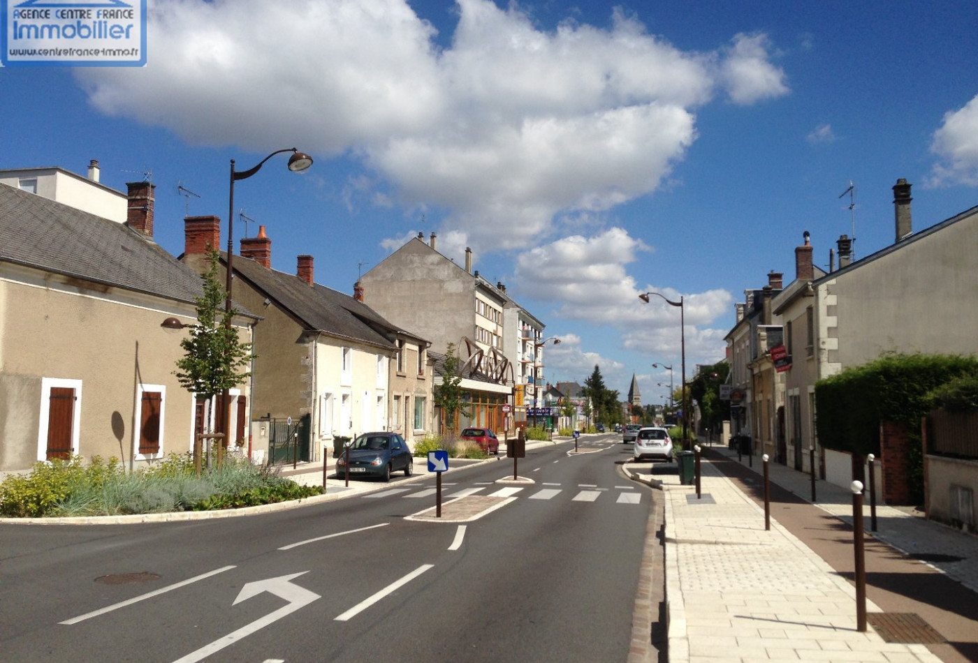 vente Garage Bourges - Photo 2