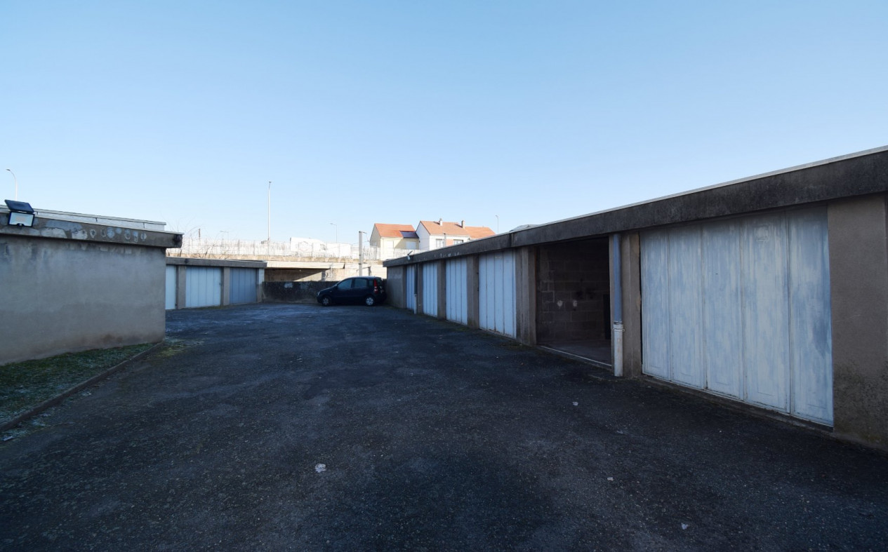 vente Garage Vichy - Photo 3