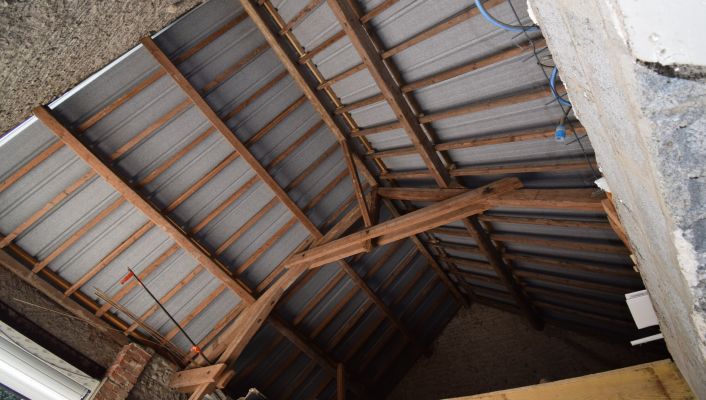 vente Entrepot Creuzier Le Vieux