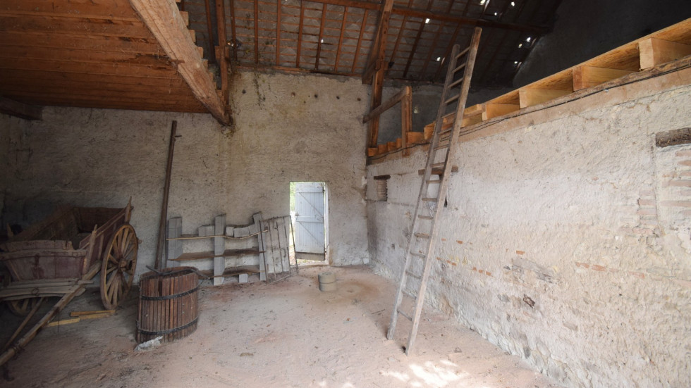 vente Grange Cusset - Photo 5