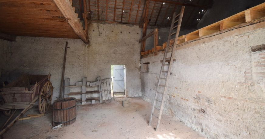 vente Grange Cusset