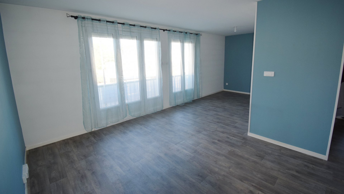 location Appartement Bellerive Sur Allier - Photo 1