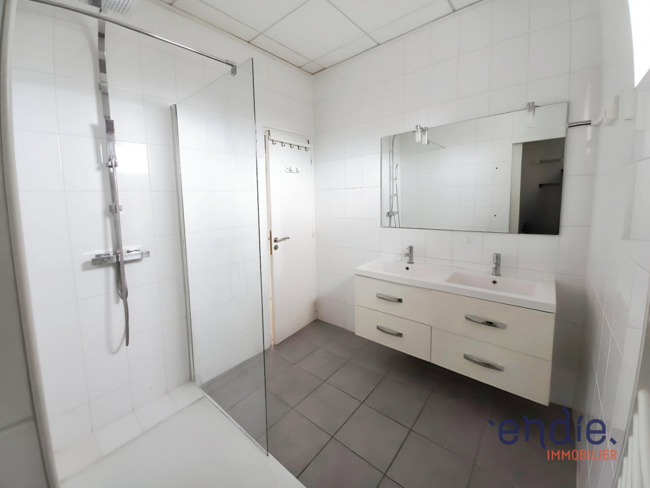 à vendre Maison bourgeoise Montaigut En Combraille - Photo 12