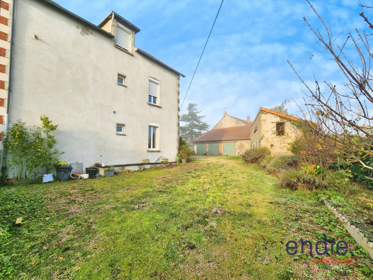 à vendre Maison bourgeoise Montaigut En Combraille - Photo 17