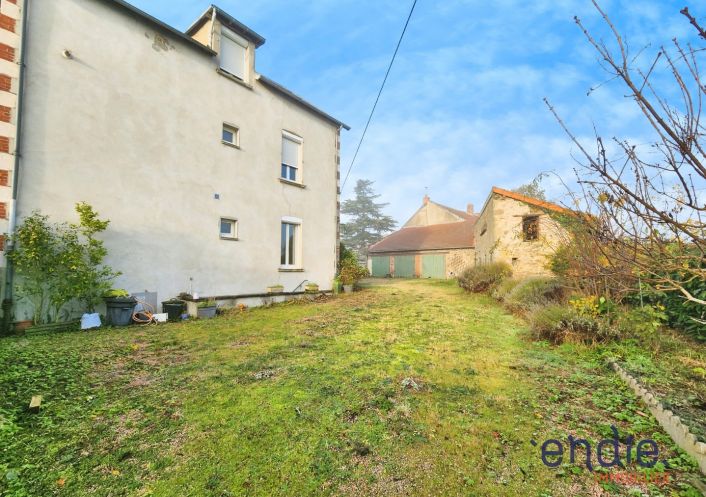 à vendre Maison bourgeoise Montaigut En Combraille