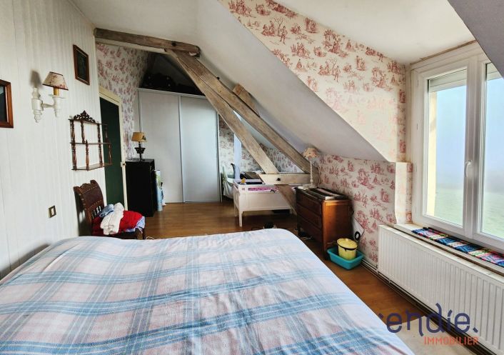 à vendre Maison bourgeoise Montaigut En Combraille