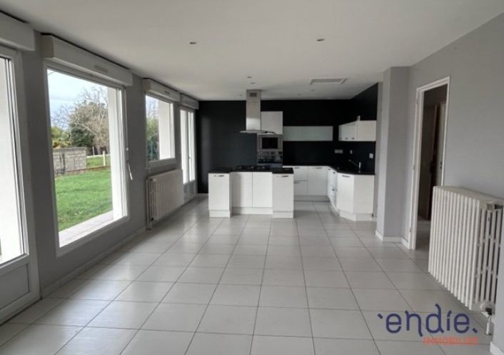 à vendre Maison Moulins