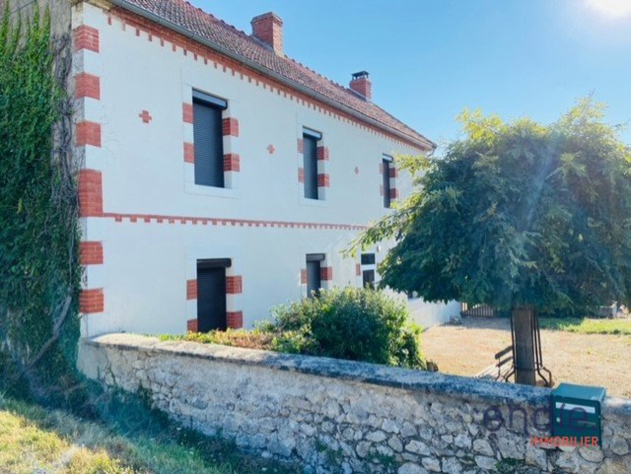 à vendre Maison Chareil Cintrat - Photo 1