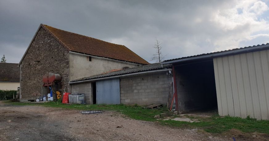 vente Corps de ferme Arpheuilles Saint Priest