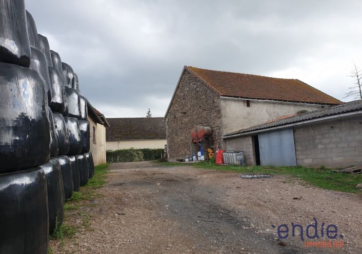 vente Corps de ferme Arpheuilles Saint Priest