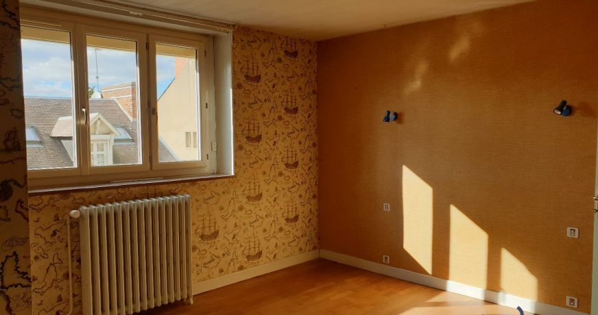 vente Immeuble de rapport Neris Les Bains