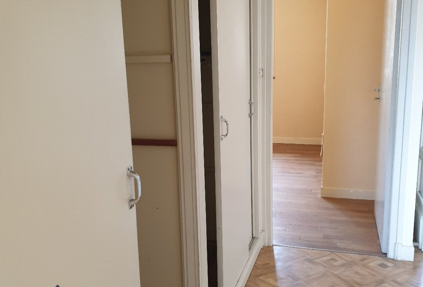 vente Immeuble de rapport Neris Les Bains - Photo 8