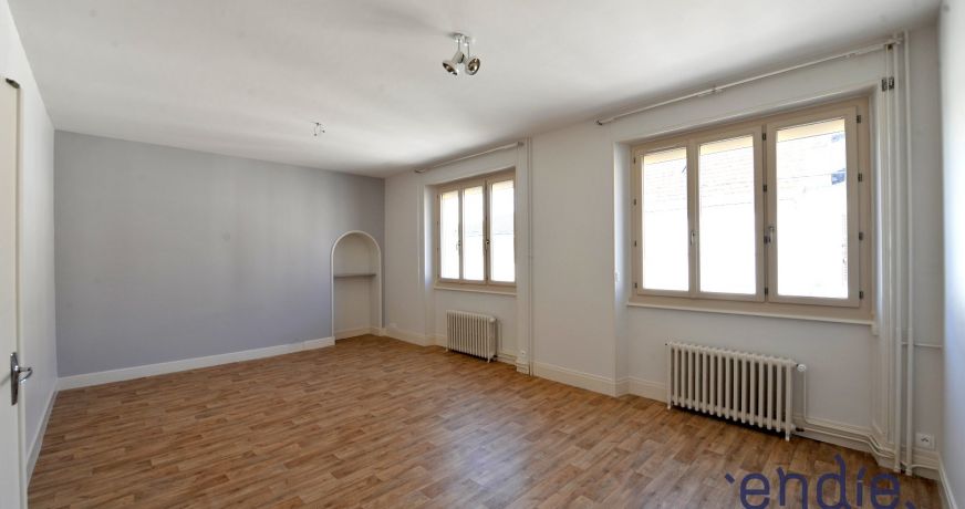 vente Immeuble de rapport Neris Les Bains