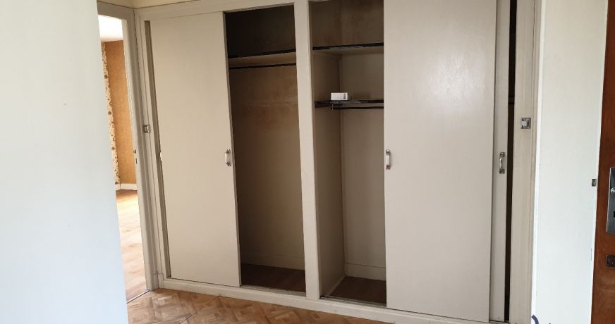 vente Immeuble de rapport Neris Les Bains