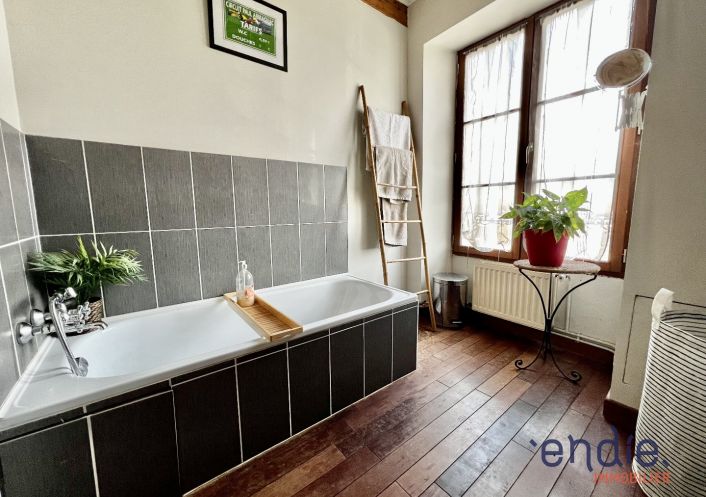 à vendre Maison Neuville De Poitou