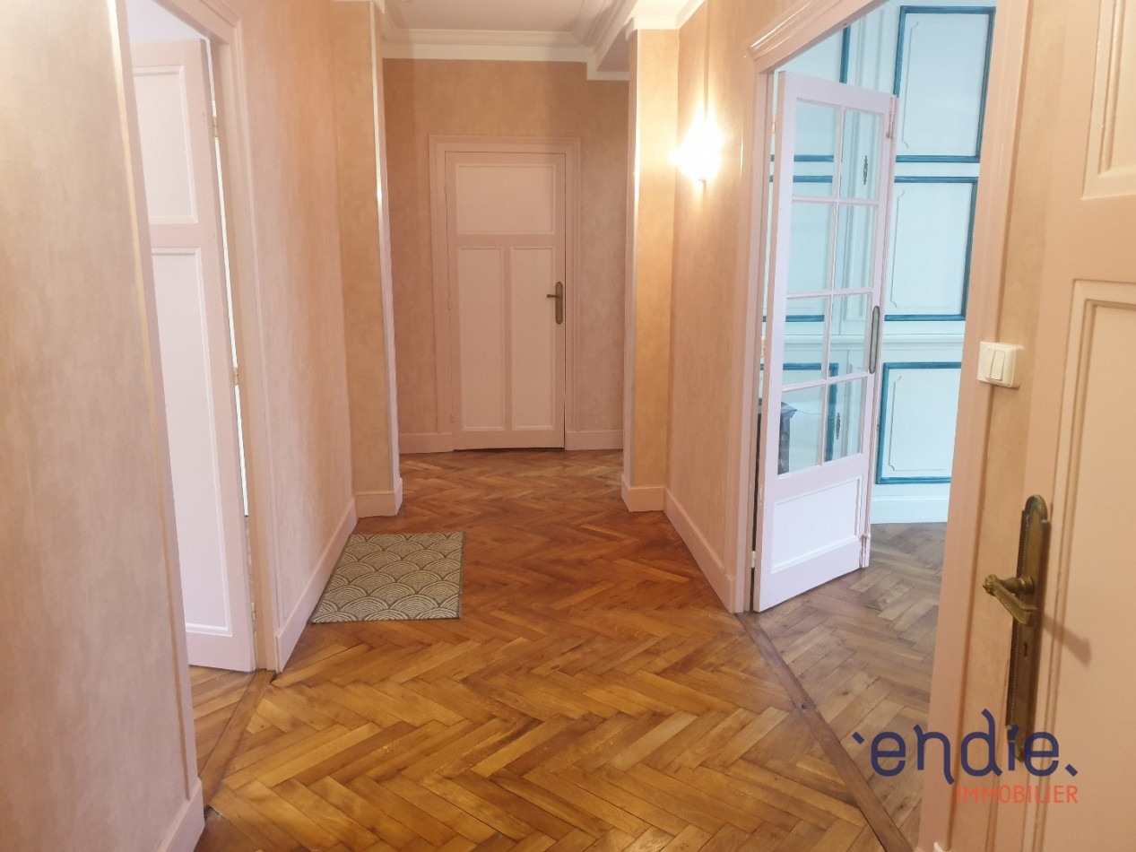 vente Appartement rénové Montlucon - Photo 6