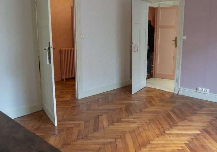 à vendre Appartement rénové Montlucon