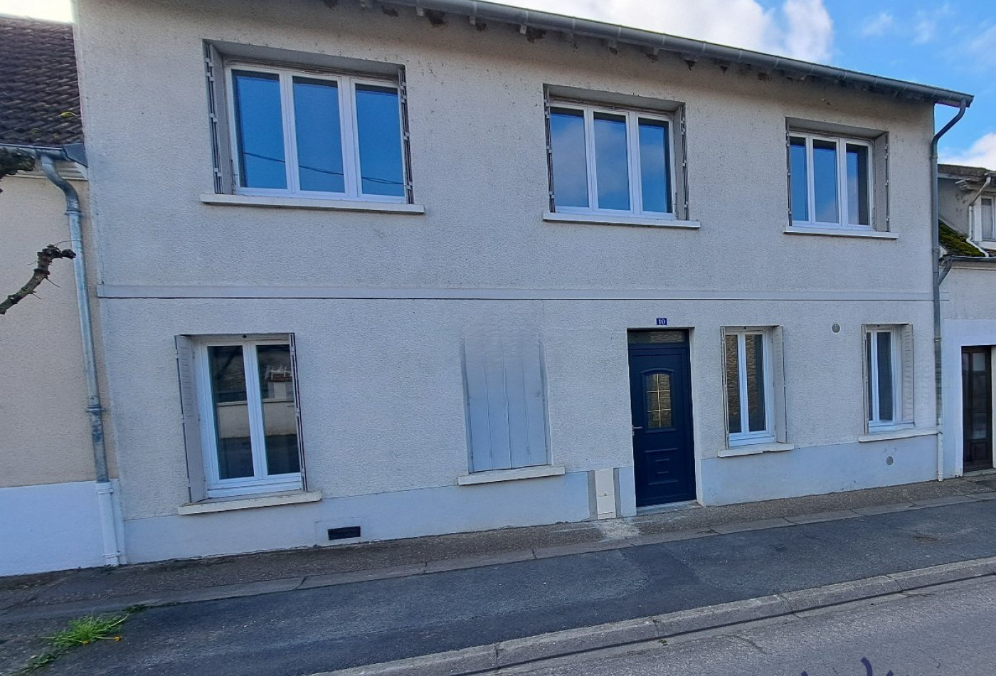 vente Maison Ainay Le Chateau - Photo 1