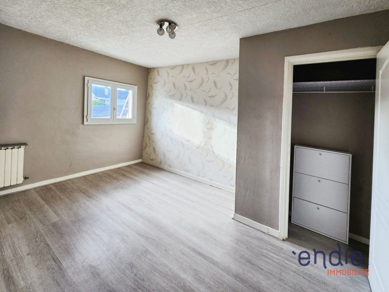 vente Immeuble Commentry - Photo 4