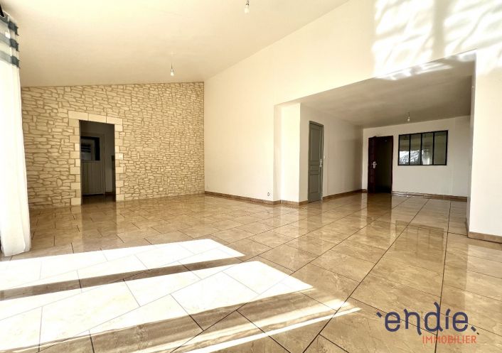 à vendre Maison Chire En Montreuil