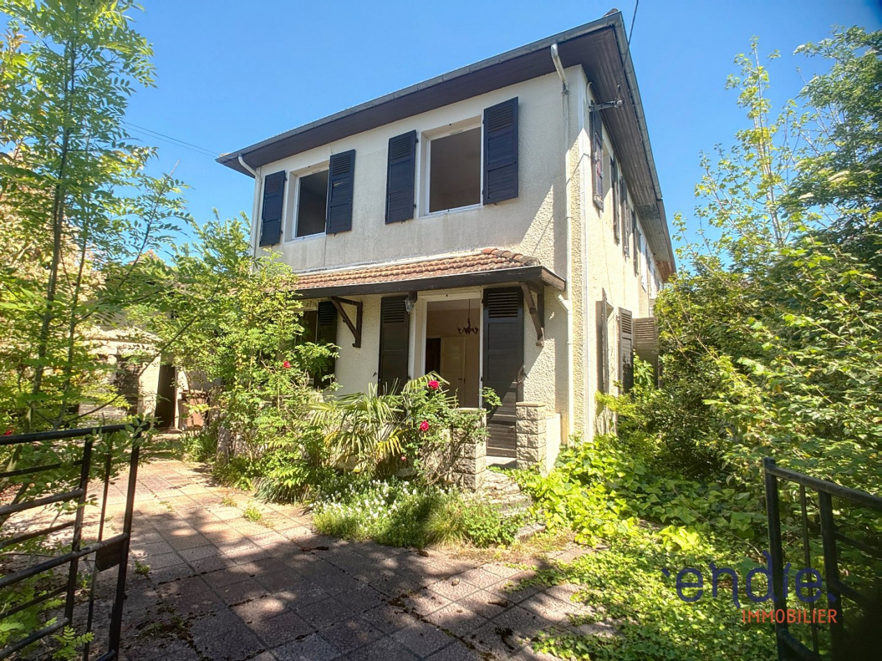 à vendre Maison à rénover Gelos - Photo 1