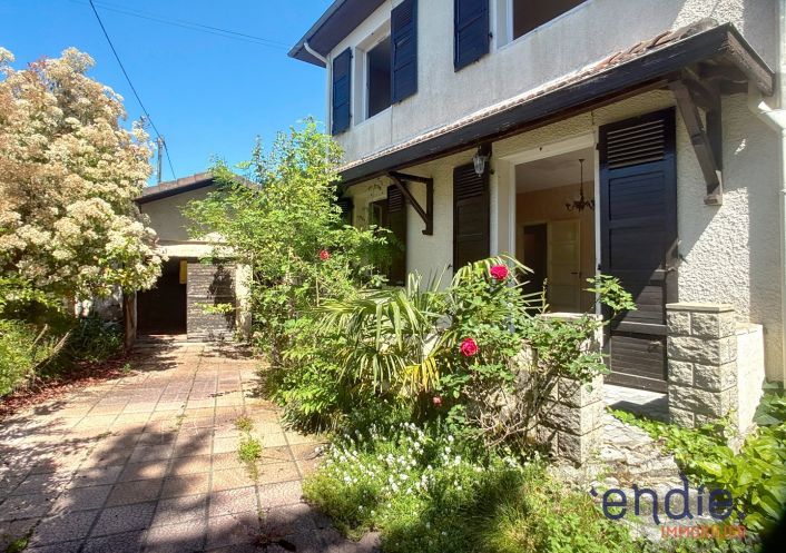 à vendre Maison à rénover Gelos