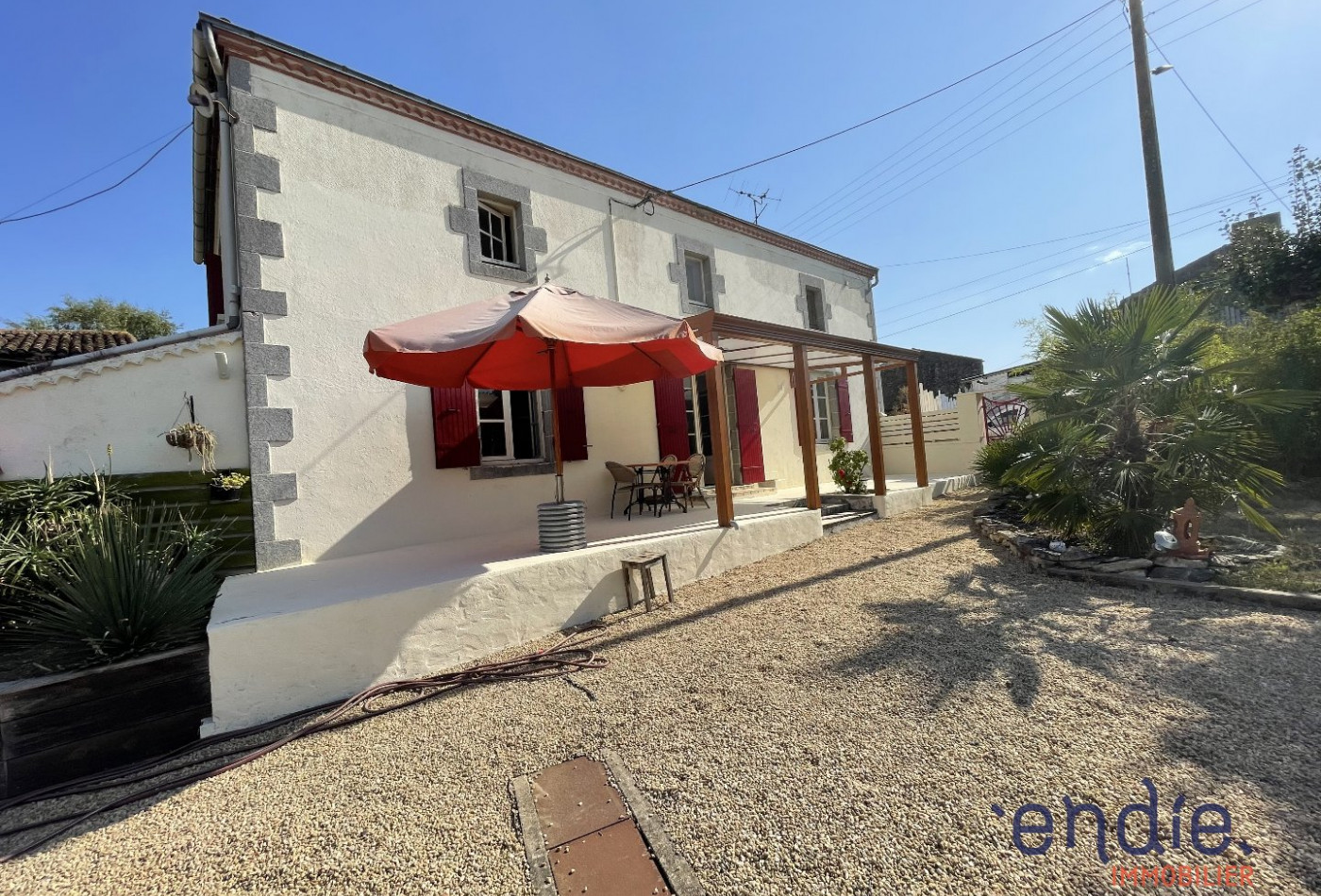 vente Maison Airvault - Photo 1