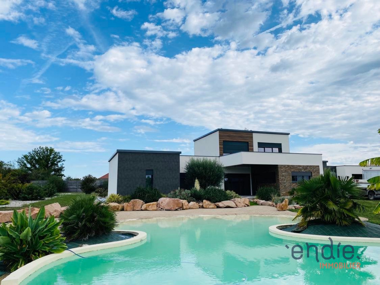 à vendre Villa Dompierre Sur Besbre - Photo 1