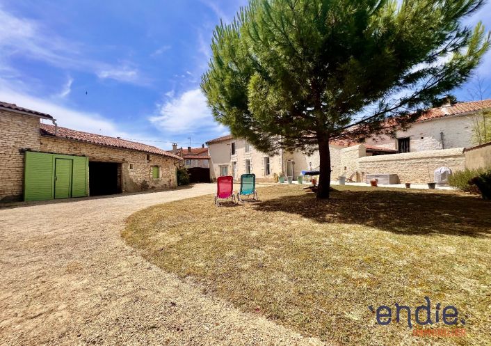 à vendre Maison Neuville De Poitou