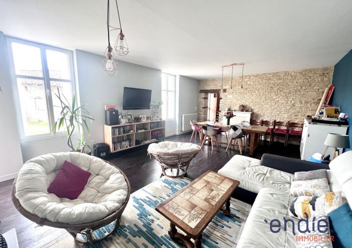 à vendre Maison Neuville De Poitou