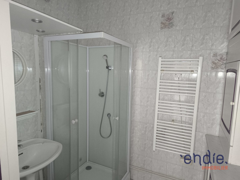 vente Maison Cosne D'allier - Photo 6