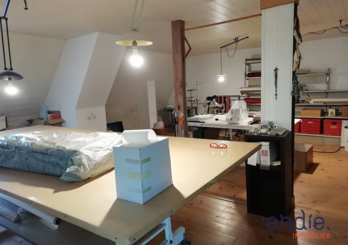 vente Corps de ferme Sancoins