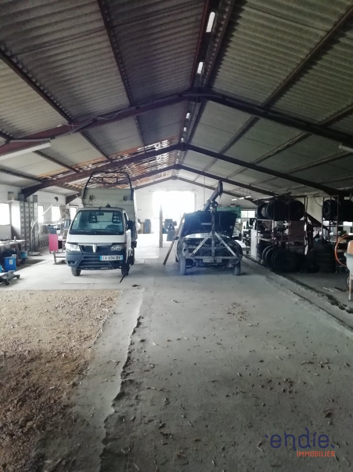 à vendre Corps de ferme Sancoins - Photo 13