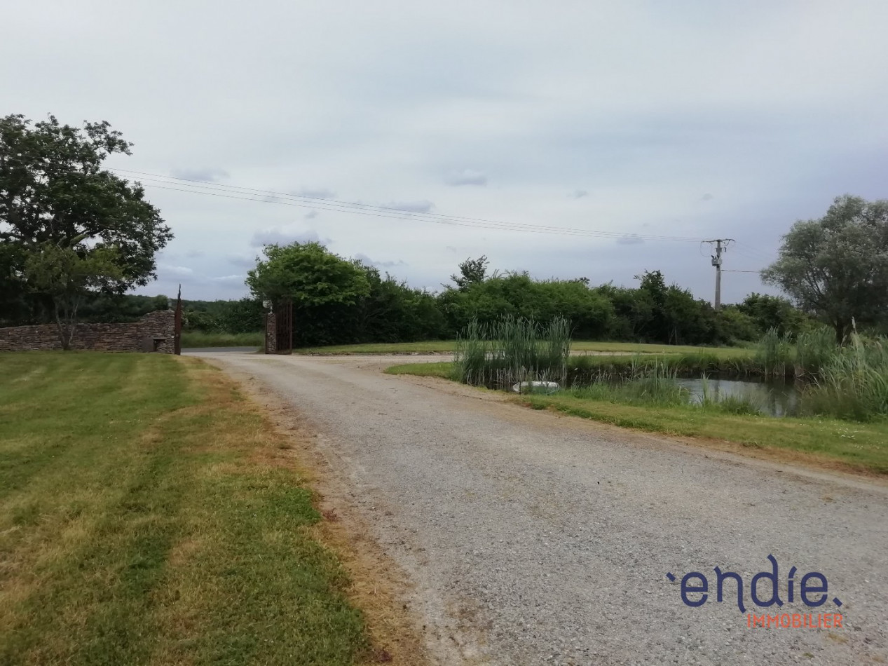 à vendre Corps de ferme Sancoins - Photo 17