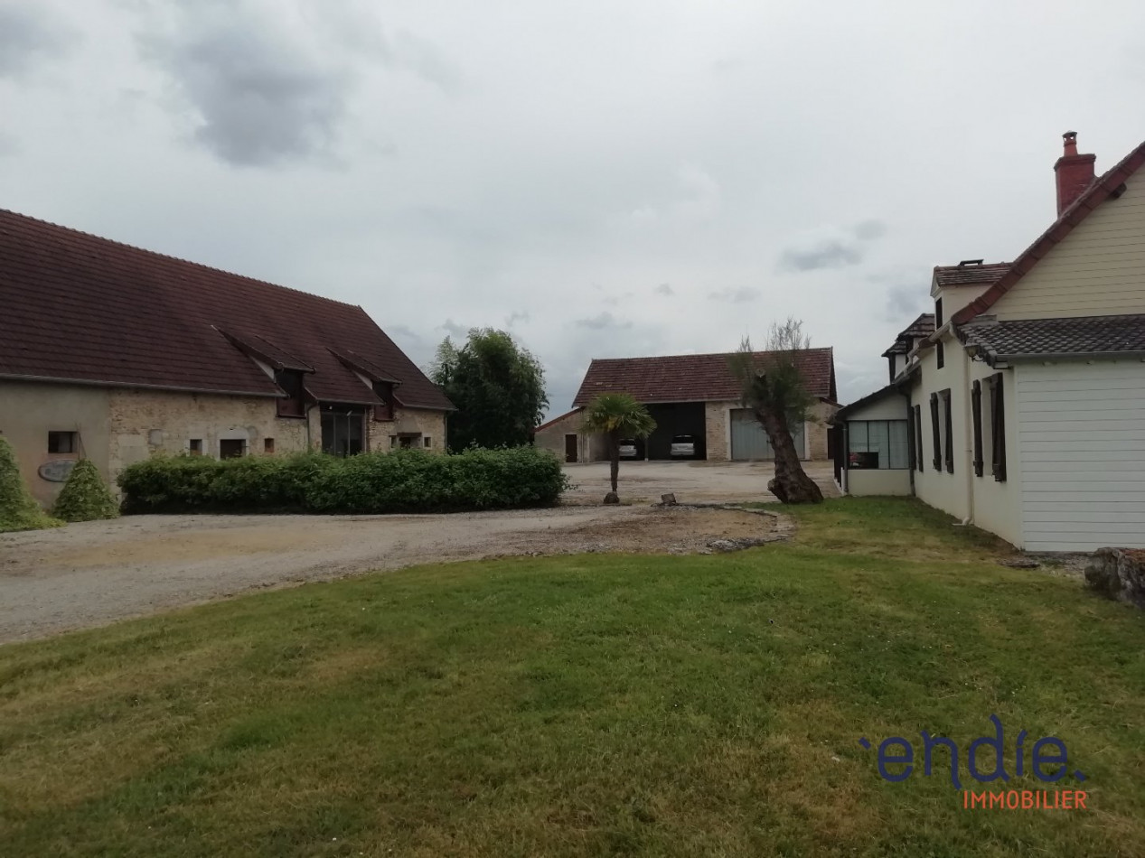 à vendre Corps de ferme Sancoins - Photo 18
