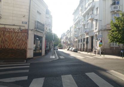 location Local commercial Tours