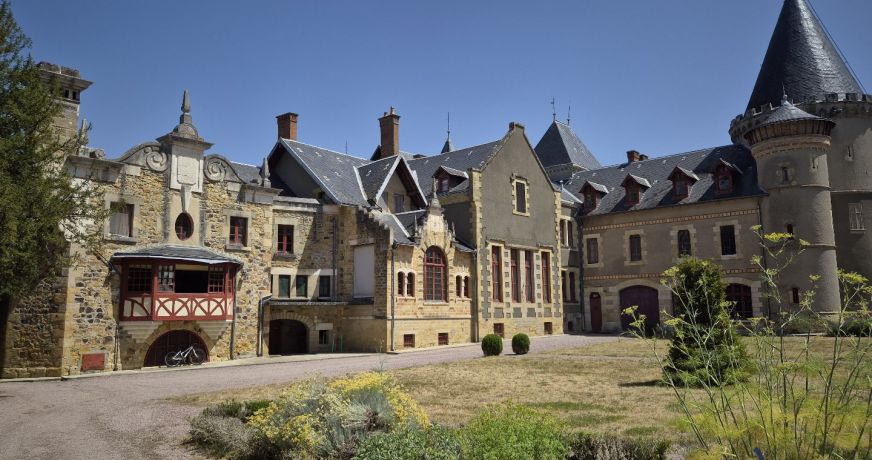 vente Château Lurcy Levis