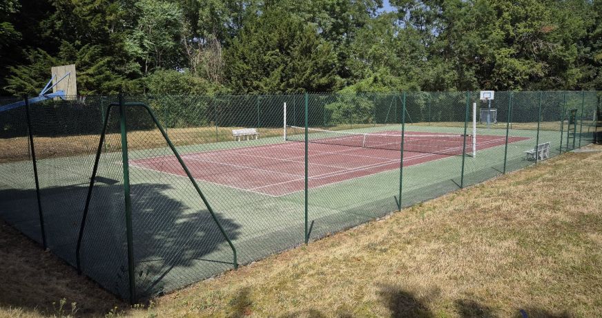 vente Château Lurcy Levis