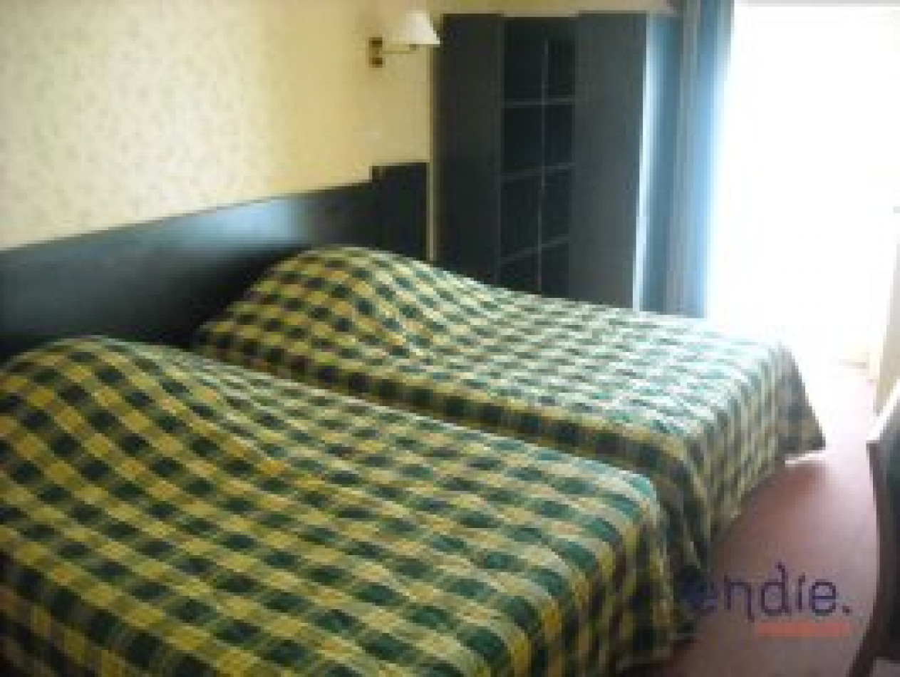 vente Maison bourgeoise Sancoins - Photo 8