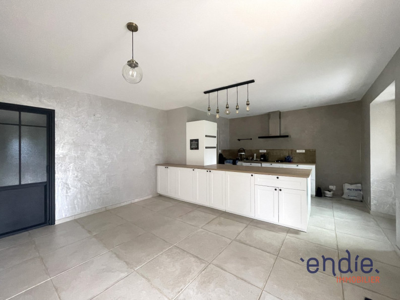 vente Maison Beaumont En Veron - Photo 2